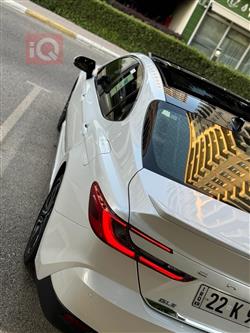 تۆیۆتا کامری